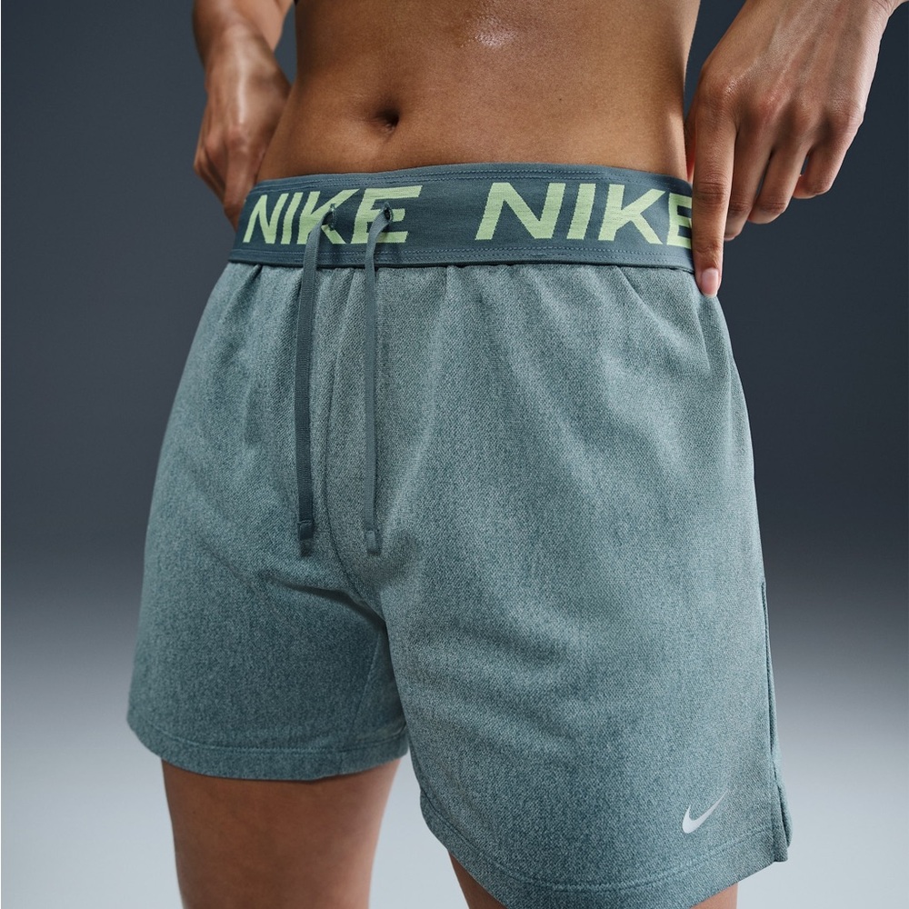 Nike Attack Women’s Dri Fit Fitness Mid Rise 5” Unlined Shorts